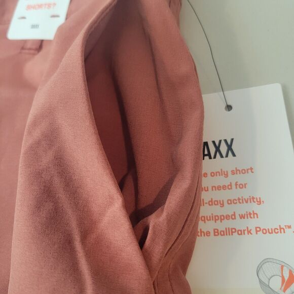 SAXX Pants Go to Town 2-in-1 Shorts 9” Desert Red Mens size 28 NWT $70 - Picture 5 of 11